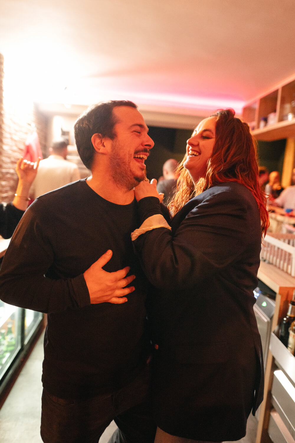 Équipe souriante du restaurant Partage Toulouse.